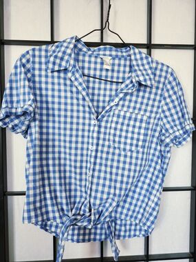 Blue & White Gingham Tie-Front Button Shirt